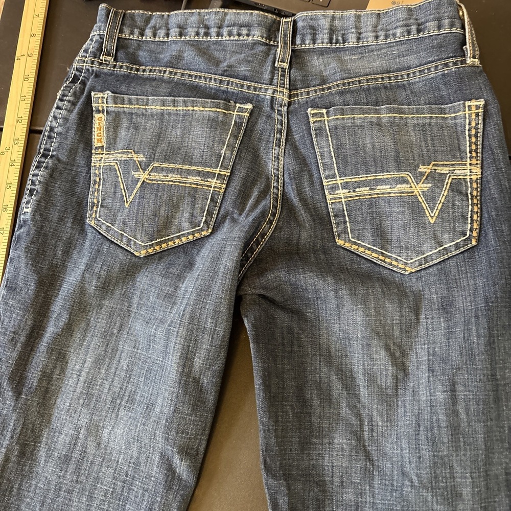 Cinch Men's Ian White Label Relaxed Fit 31 Distressed Med Wash 32x28 hemmed - Picture 9 of 10